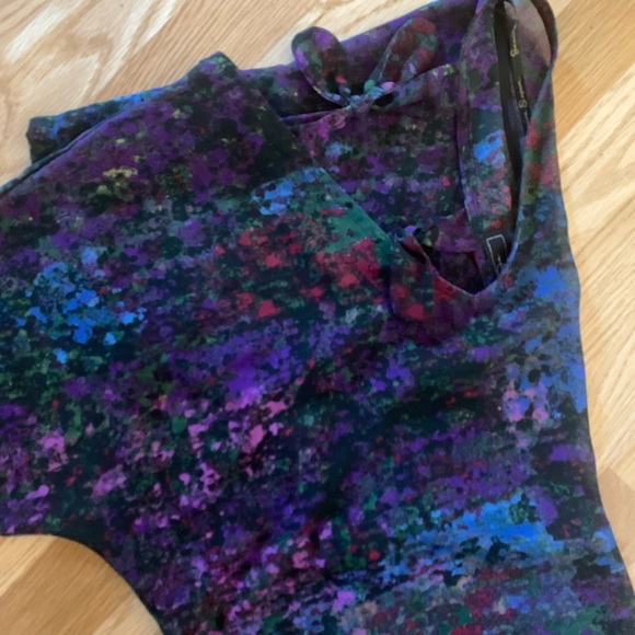 Jessica Simpson Open-Back Top - Picture 5 of 8